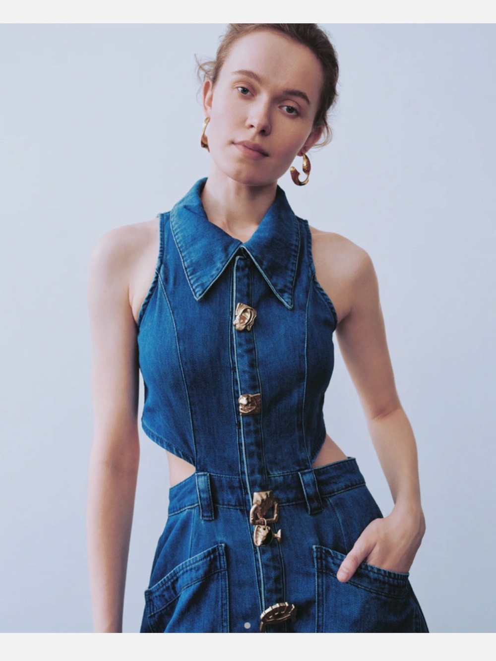 Sleeveless Ombre Denim Dress - Picture 2 of 6